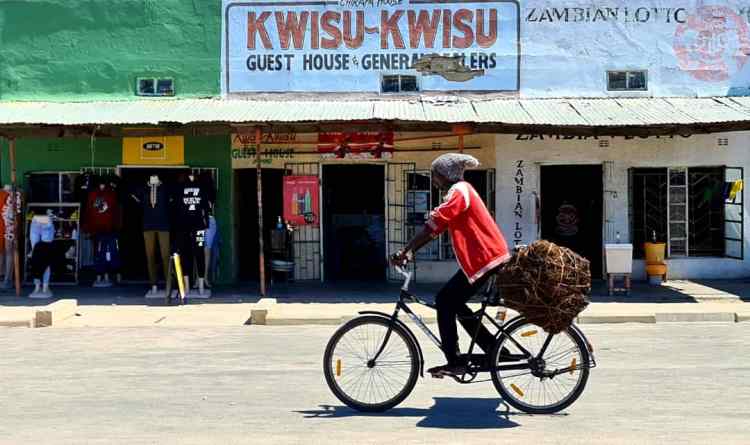 Framing mobilities in low income communities: A digital photography competition curated by&nbsp;INTALInC